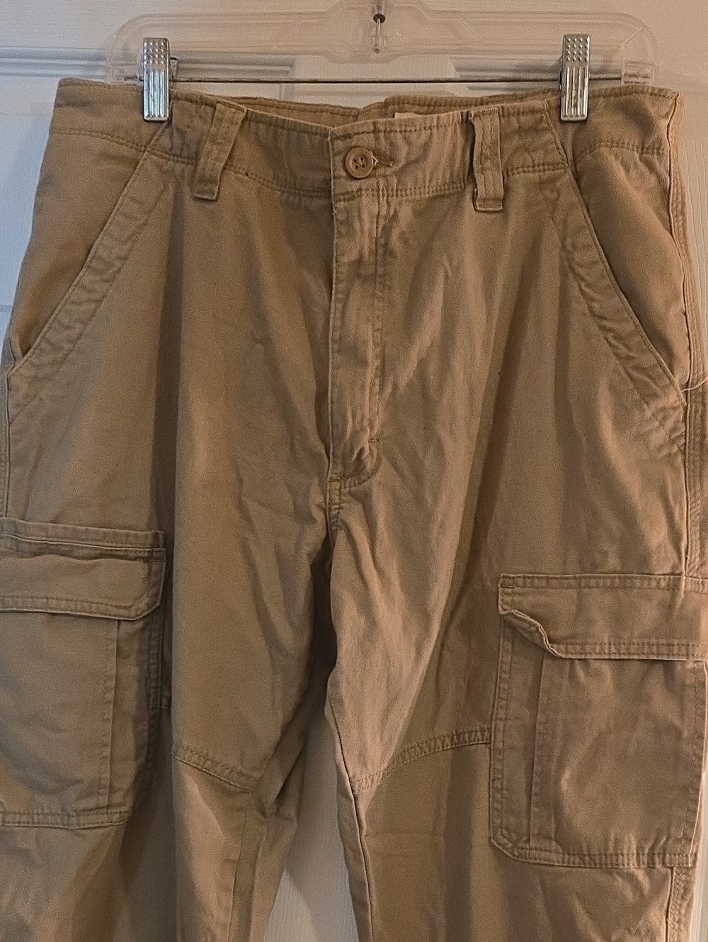 Wrangler Relaxed Fit Pants in Khaki 34x30